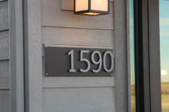 House number sign