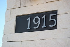 House number sign